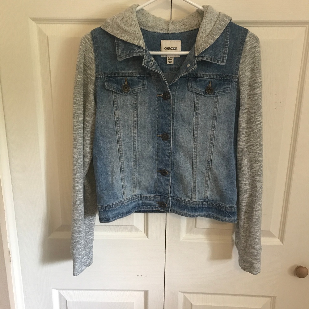 Denim Jacket with Sweatshirt sleeves and hood